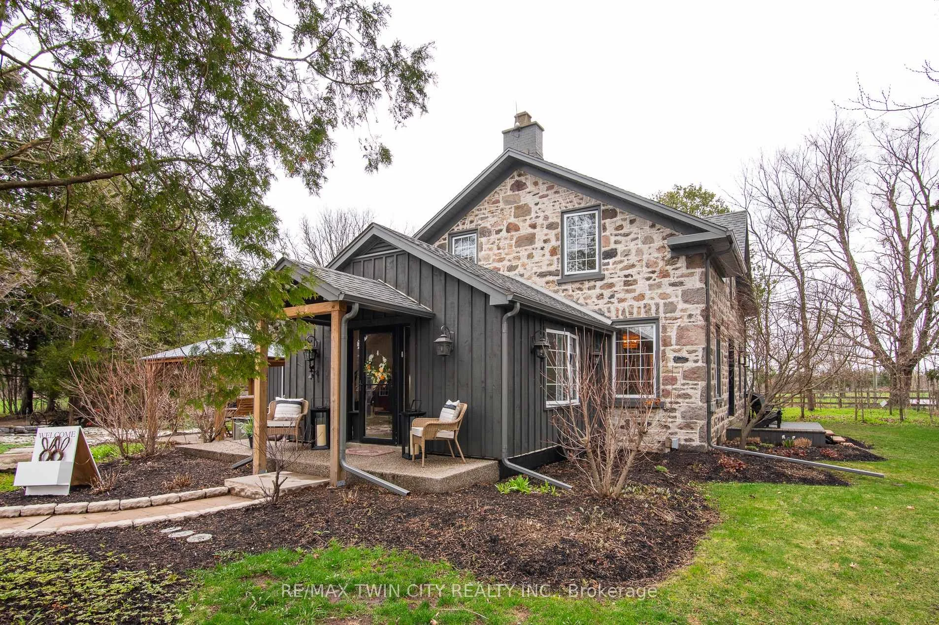 Photo 13 of 464 Piper Street, North Dumfries, Ayr — HOMEH