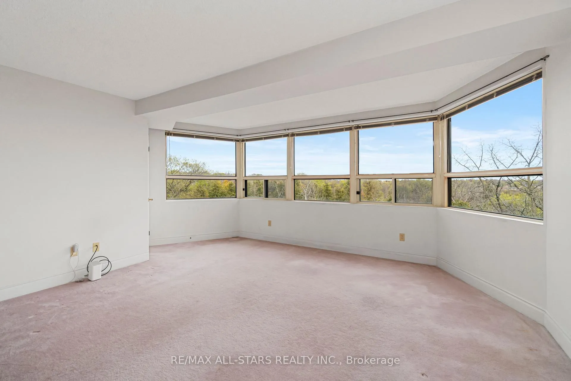 Photo 15 of Unit 607, 2 Raymerville Drive, Markham, Raymerville — HOMEH
