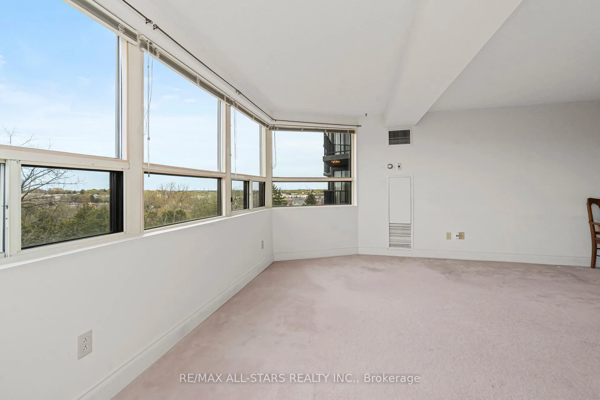 Photo 18 of Unit 607, 2 Raymerville Drive, Markham, Raymerville — HOMEH