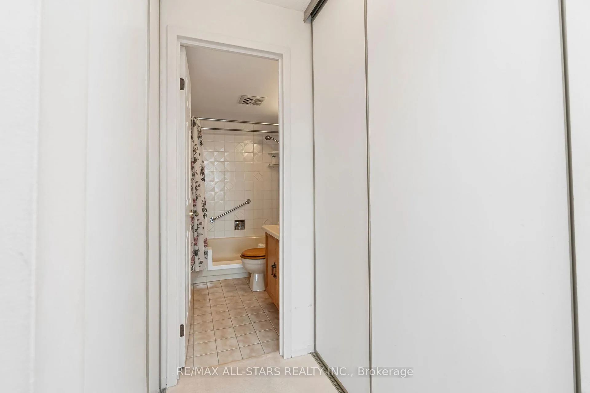 Photo 29 of Unit 607, 2 Raymerville Drive, Markham, Raymerville — HOMEH