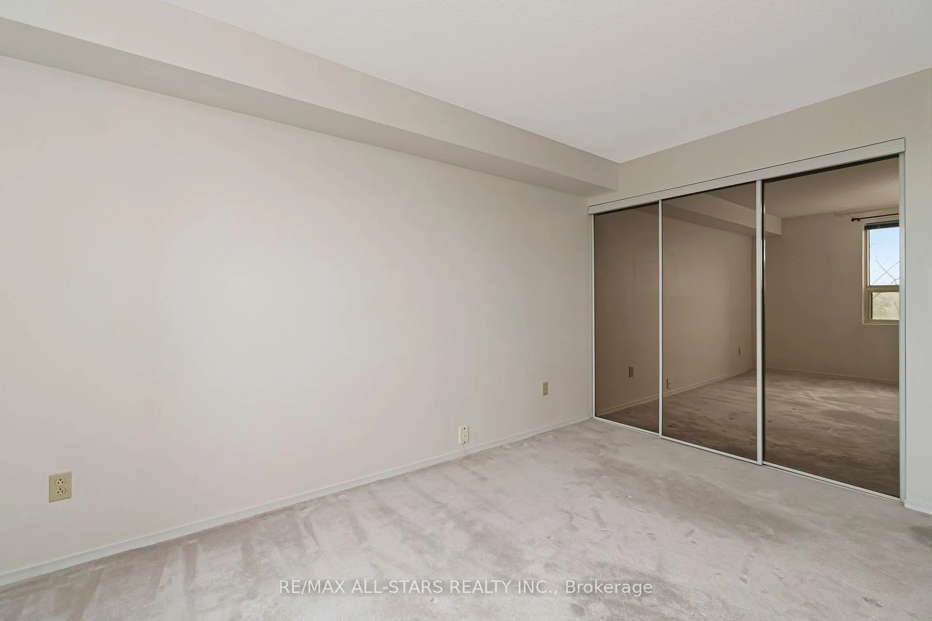 Photo 33 of Unit 607, 2 Raymerville Drive, Markham, Raymerville — HOMEH