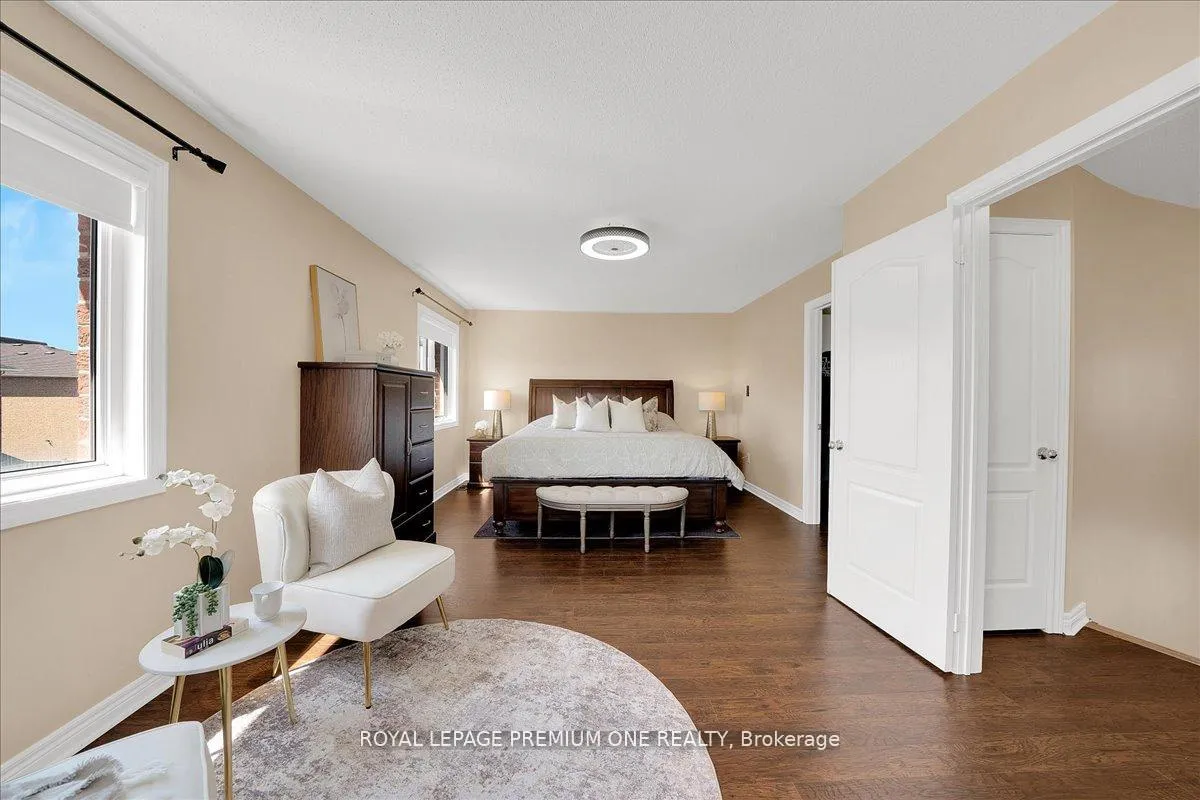 Photo 27 of 30 Monabelle Crescent, Brampton, Vales of Castlemore North — HOMEH