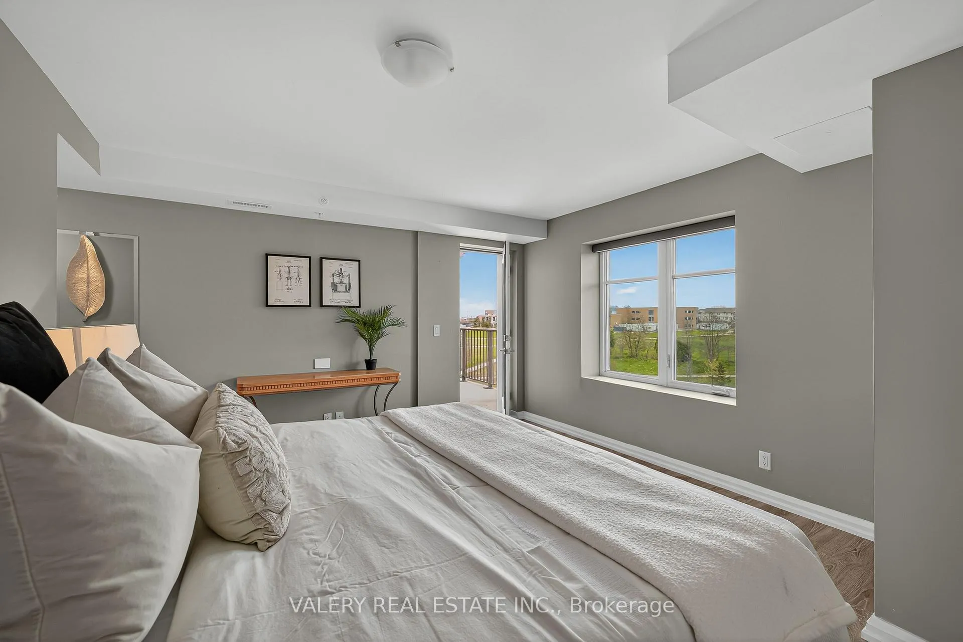 Photo 12 of Unit 701, 778 Laurelwood Drive, Waterloo — HOMEH