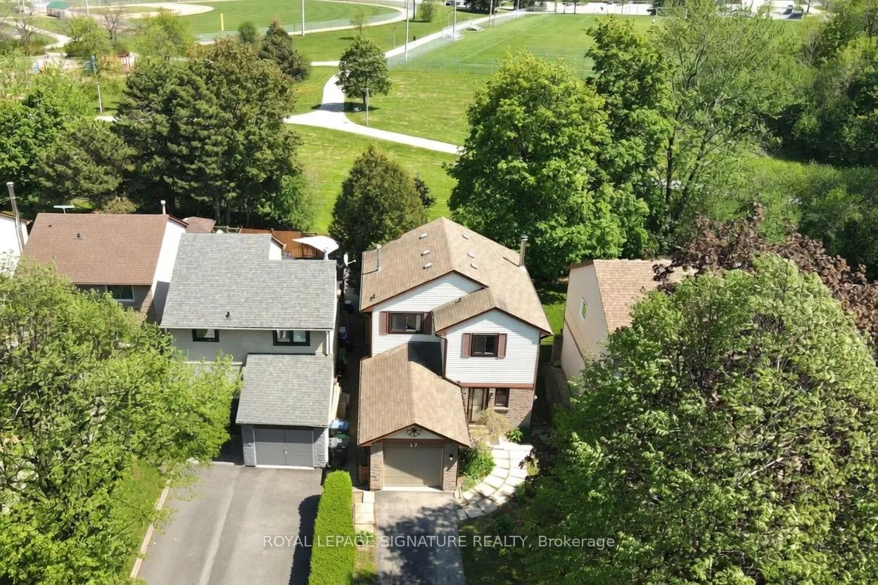 Photo 2 of 17 Mitchell Avenue, Brampton, Heart Lake West — HOMEH