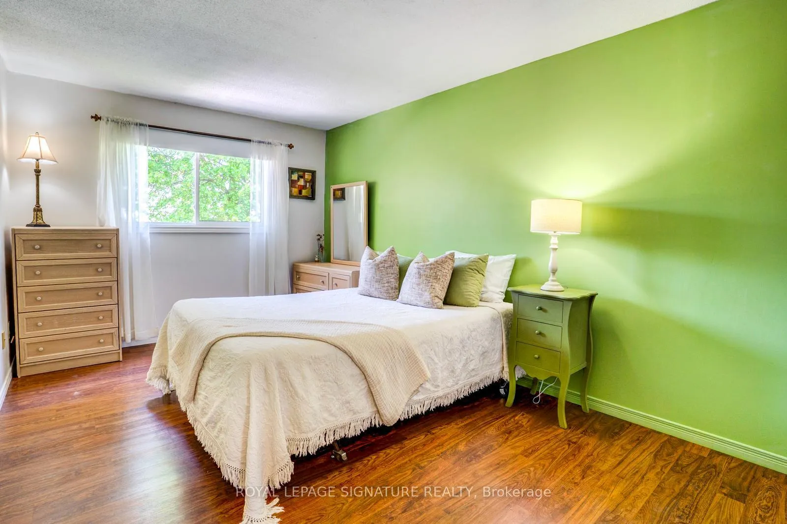 Photo 17 of 17 Mitchell Avenue, Brampton, Heart Lake West — HOMEH