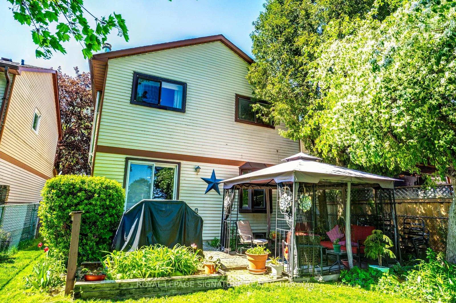 Photo 28 of 17 Mitchell Avenue, Brampton, Heart Lake West — HOMEH