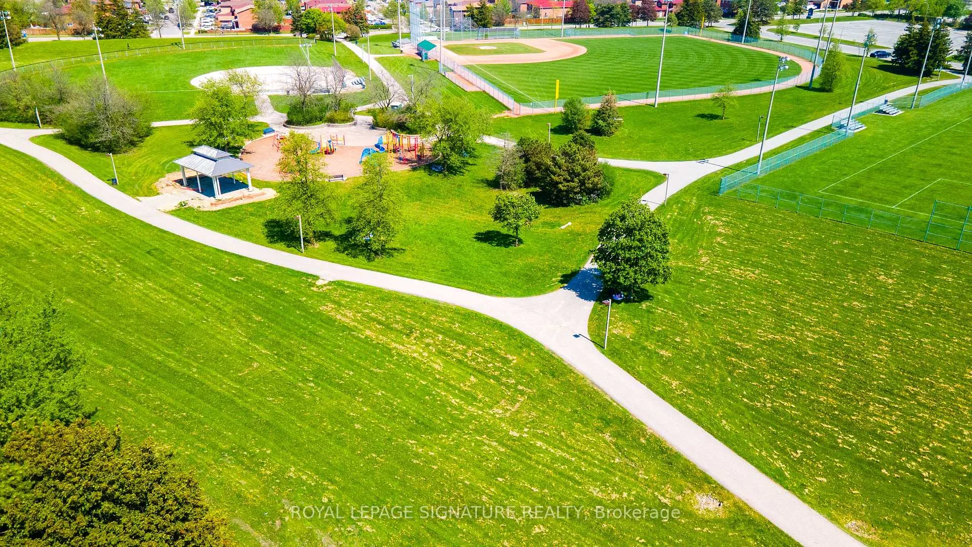 Photo 34 of 17 Mitchell Avenue, Brampton, Heart Lake West — HOMEH