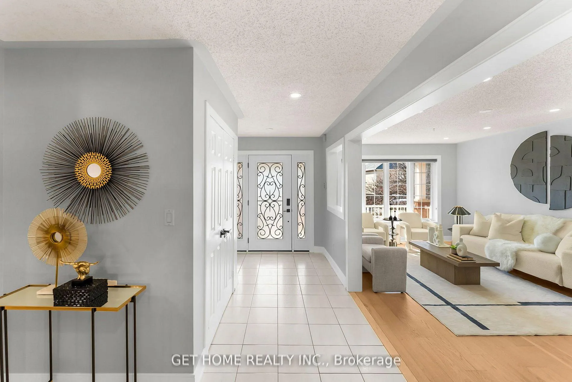 Photo 5 of 269 Huntington Crescent, Clarington, Courtice — HOMEH
