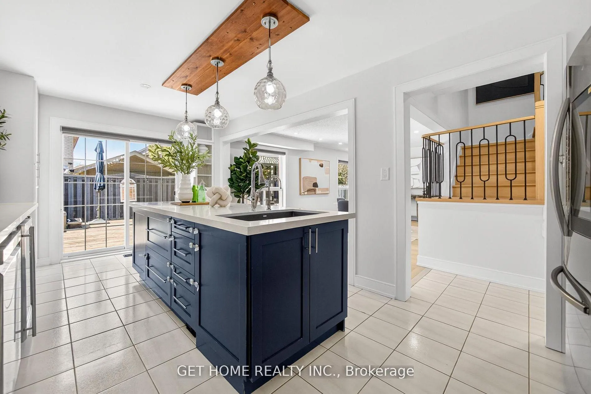 Photo 13 of 269 Huntington Crescent, Clarington, Courtice — HOMEH