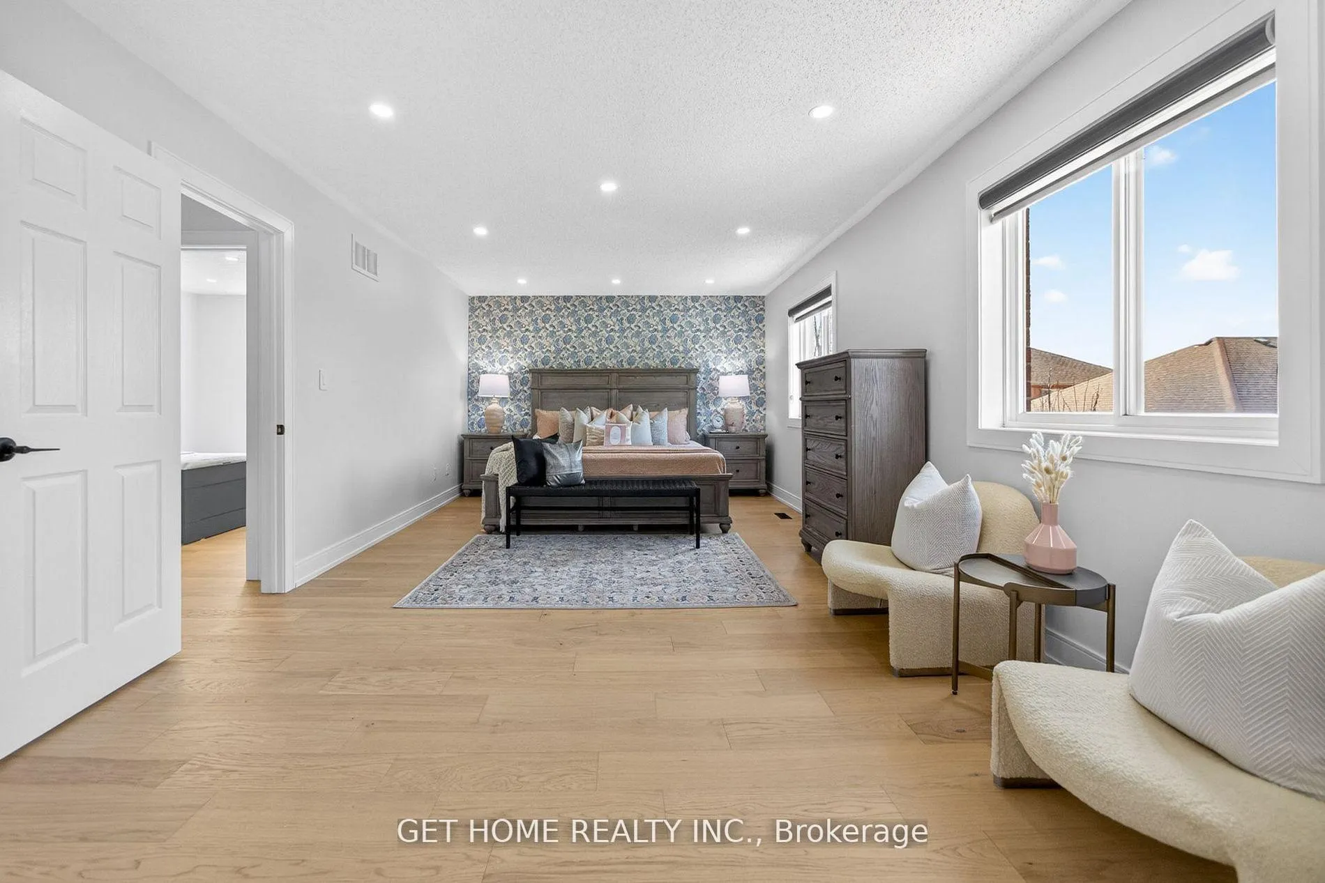 Photo 23 of 269 Huntington Crescent, Clarington, Courtice — HOMEH
