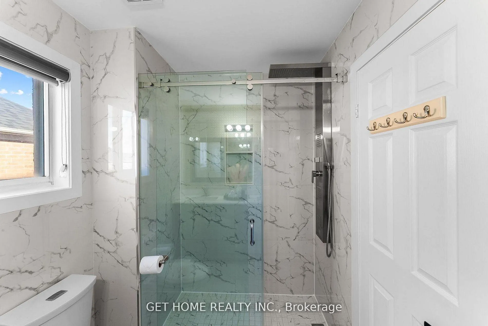 Photo 28 of 269 Huntington Crescent, Clarington, Courtice — HOMEH