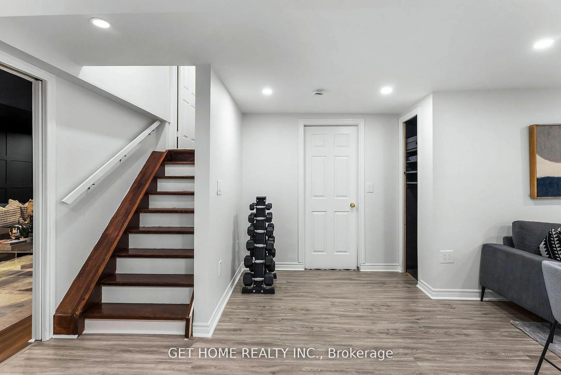 Photo 33 of 269 Huntington Crescent, Clarington, Courtice — HOMEH
