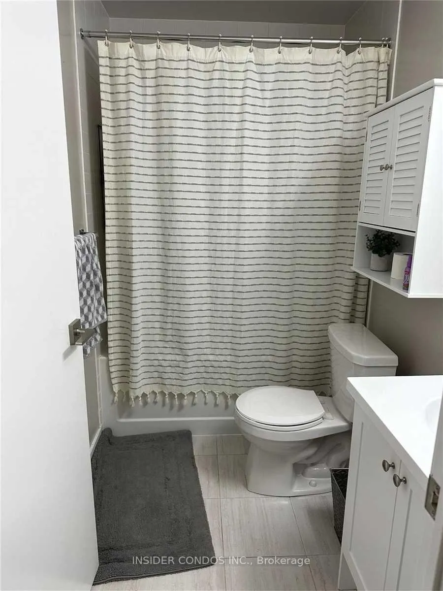 Photo 12 of Unit 213, 50 Ann Street, Caledon, Bolton West — HOMEH