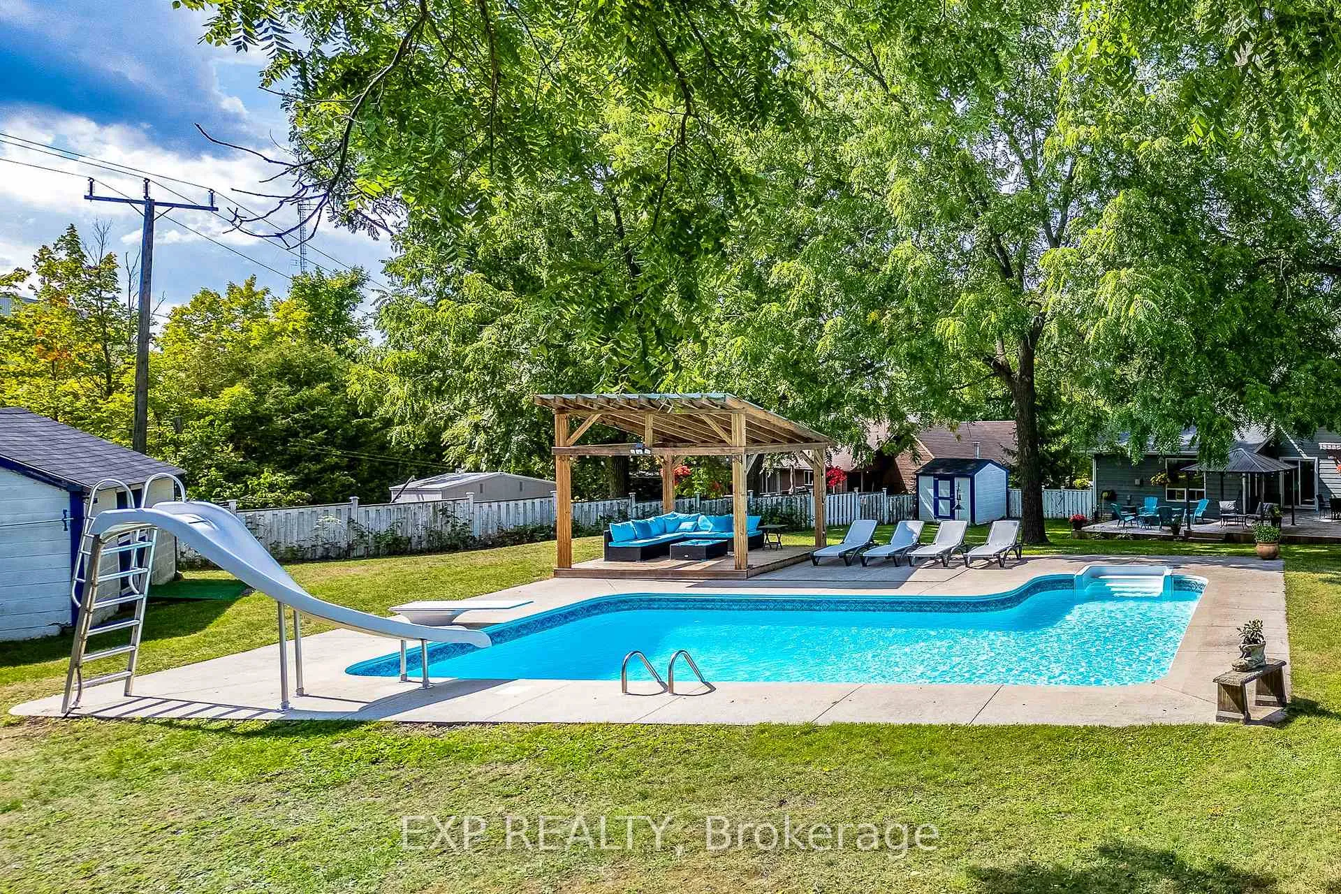 Photo 77 of 269 Cedarmere Road, Orillia — HOMEH