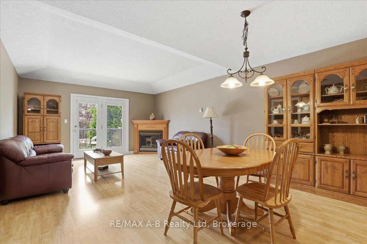 Photo 21 of 93 Abraham Drive, Stratford — HOMEH