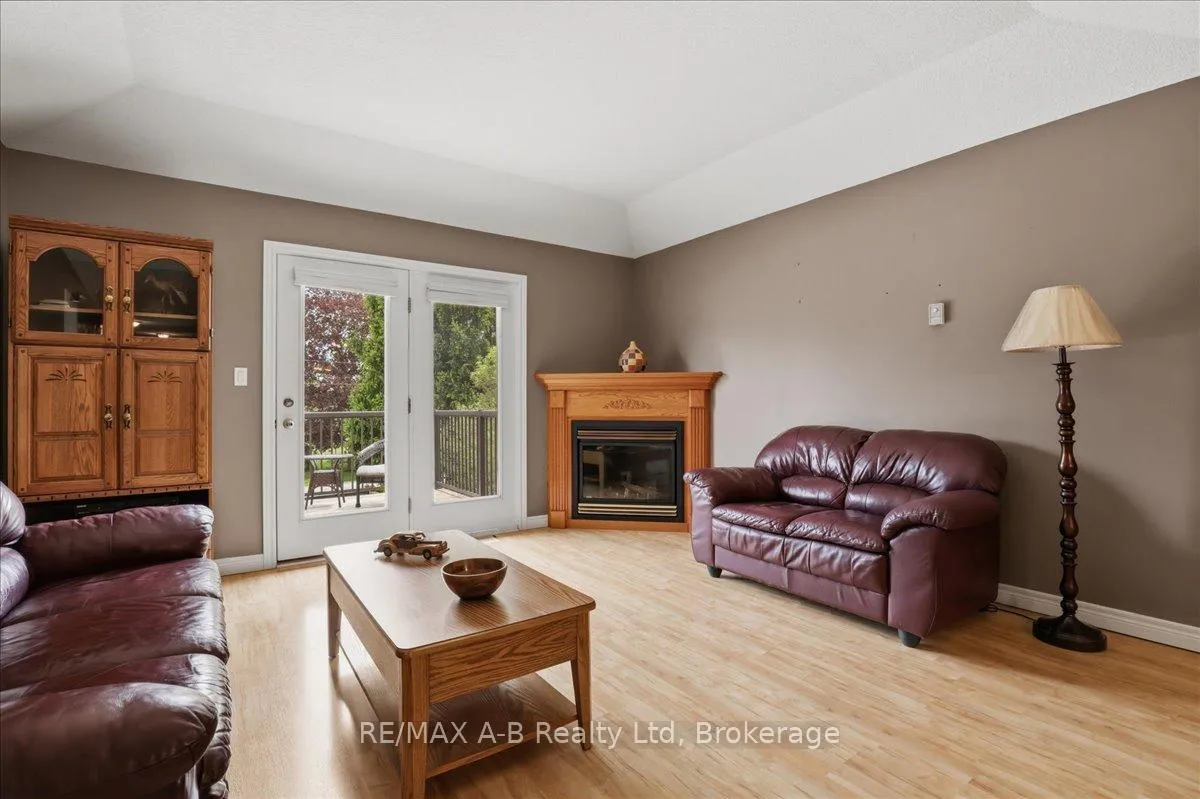 Photo 22 of 93 Abraham Drive, Stratford — HOMEH