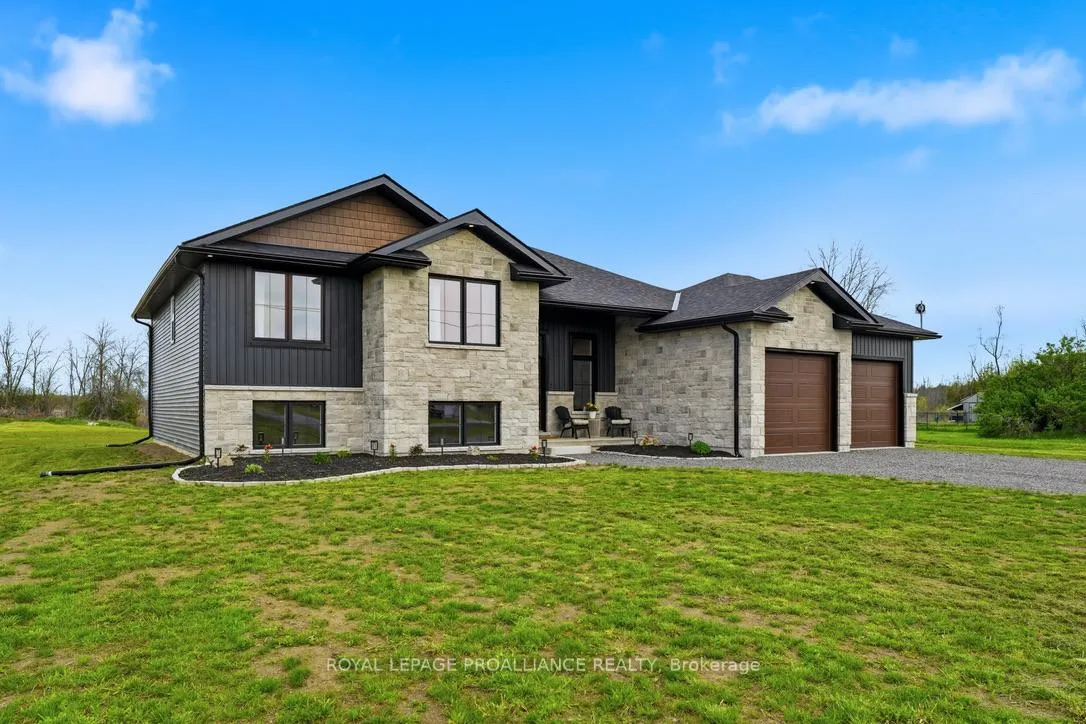 Photo 4 of 1681 Casey Road, Belleville, Thurlow Ward — HOMEH