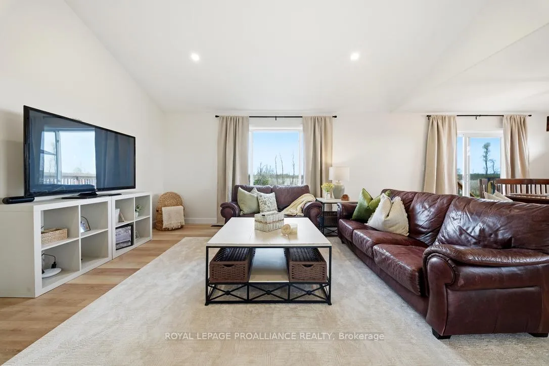 Photo 23 of 1681 Casey Road, Belleville, Thurlow Ward — HOMEH
