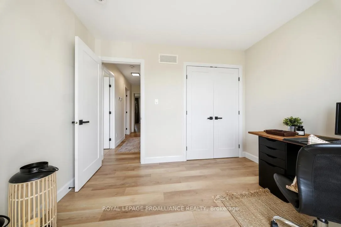 Photo 32 of 1681 Casey Road, Belleville, Thurlow Ward — HOMEH