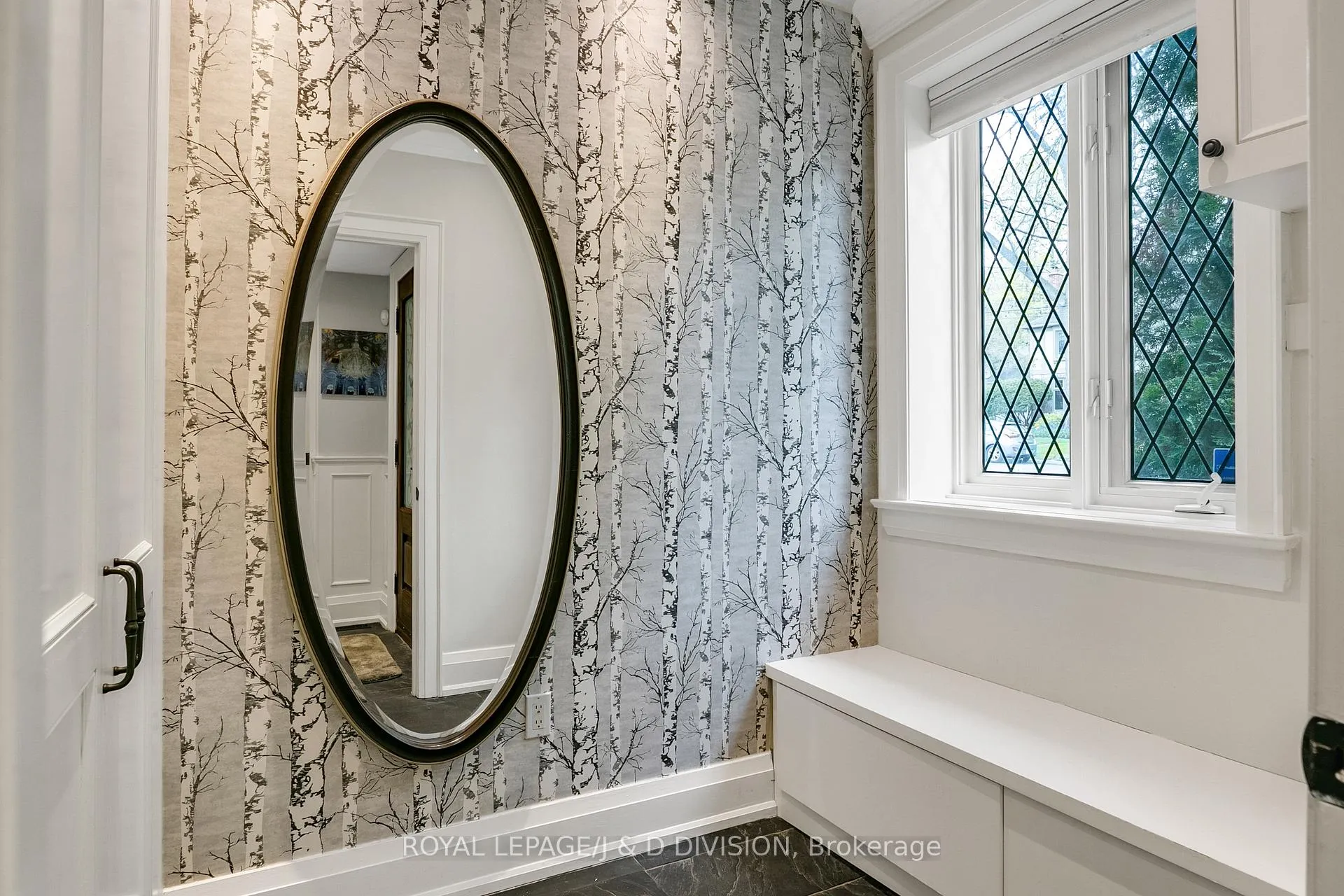 Photo 5 of 76 Brule Gardens, Toronto, High Park-Swansea — HOMEH