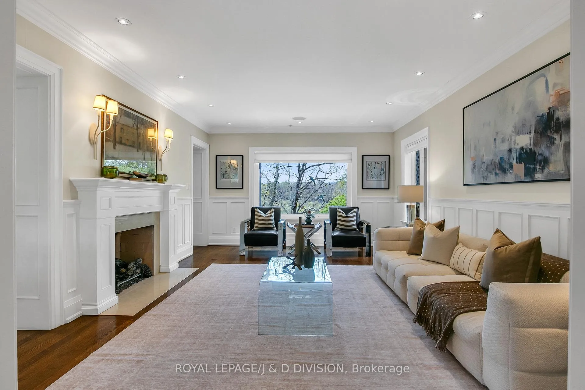 Photo 6 of 76 Brule Gardens, Toronto, High Park-Swansea — HOMEH