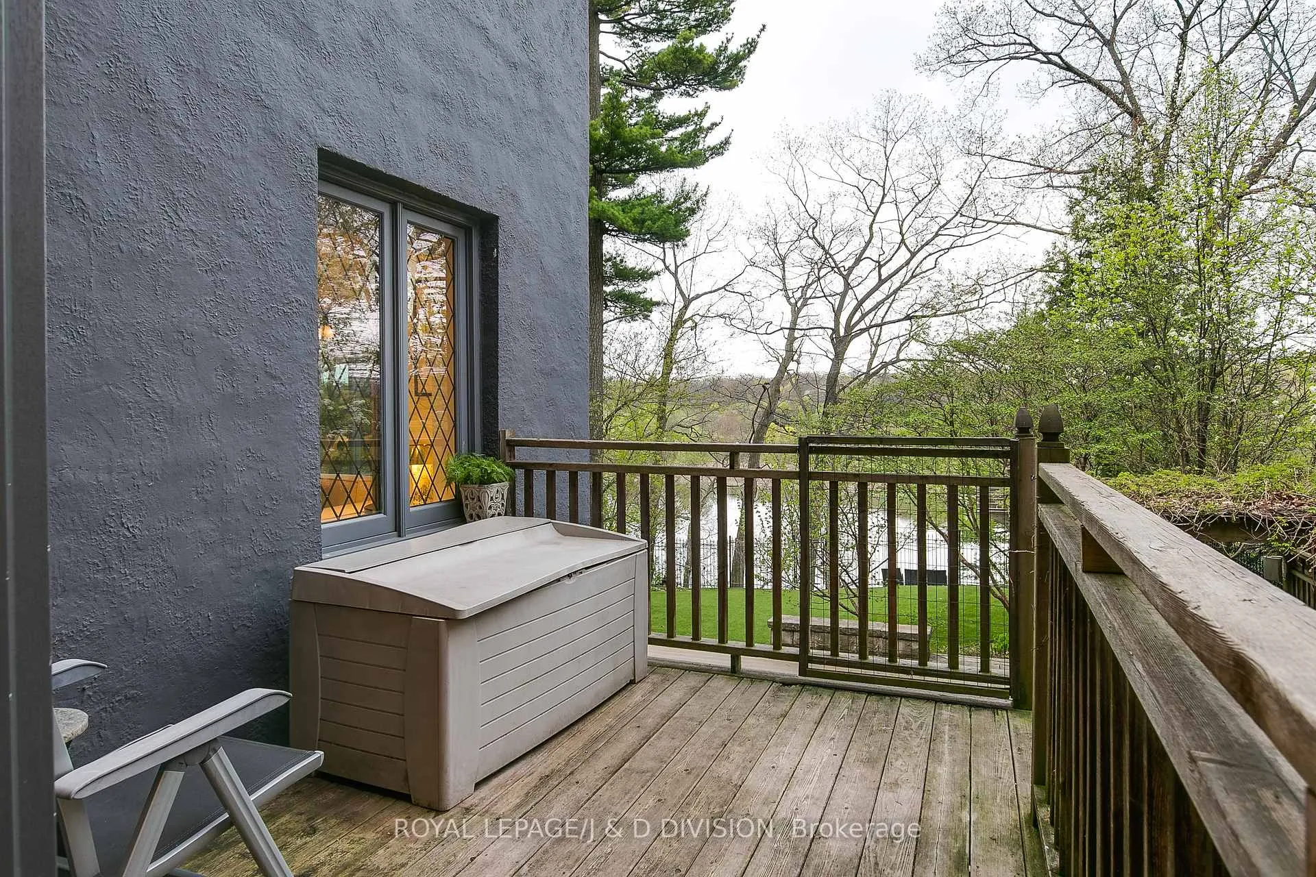 Photo 15 of 76 Brule Gardens, Toronto, High Park-Swansea — HOMEH