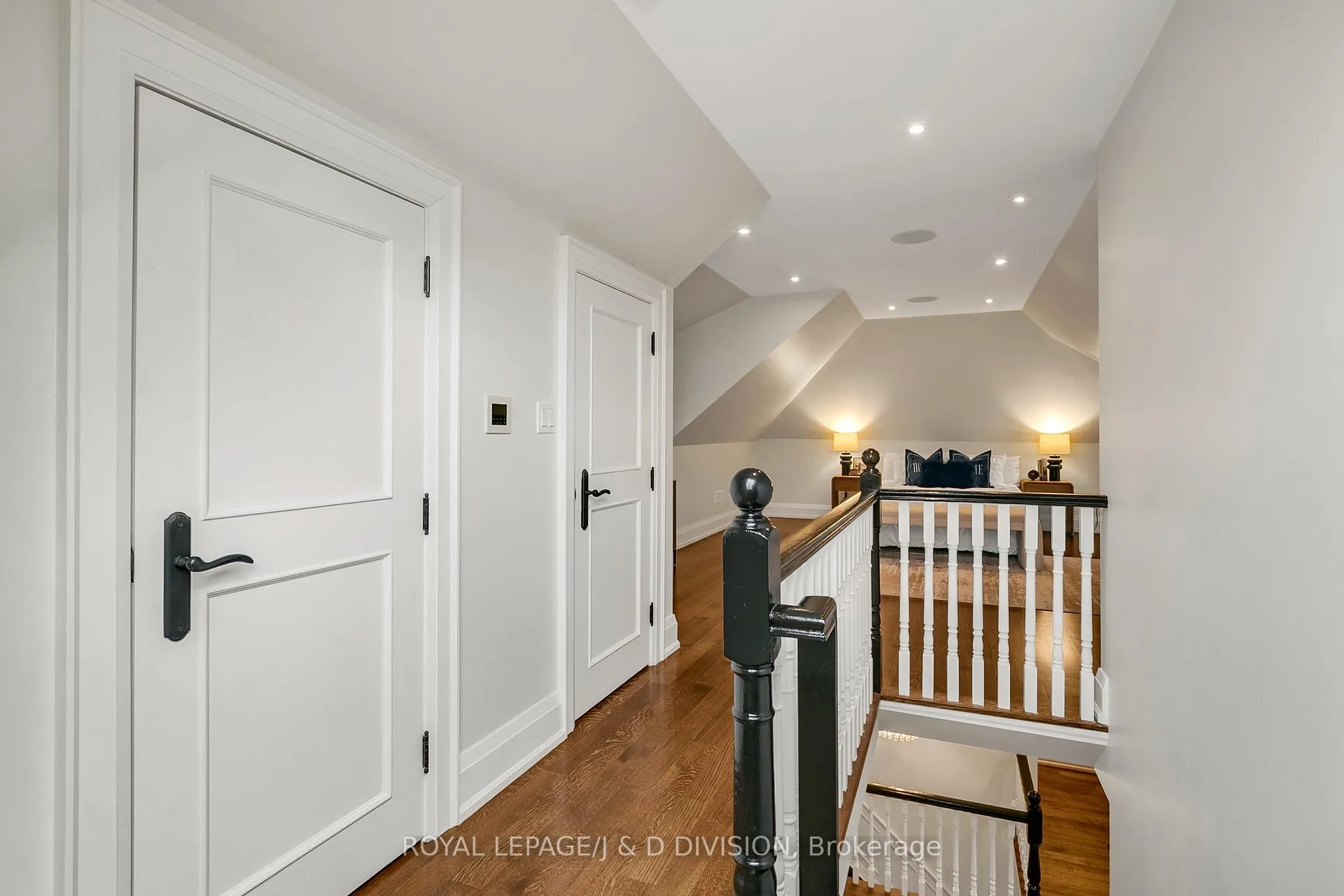Photo 29 of 76 Brule Gardens, Toronto, High Park-Swansea — HOMEH