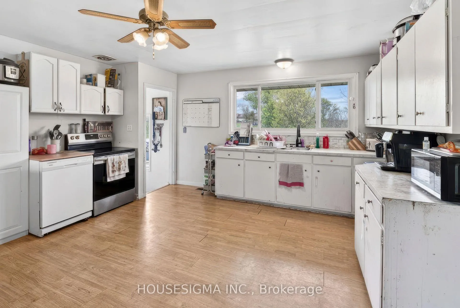 Photo 8 of 2418-2420 Rutledge Road, Frontenac, Frontenac South — HOMEH