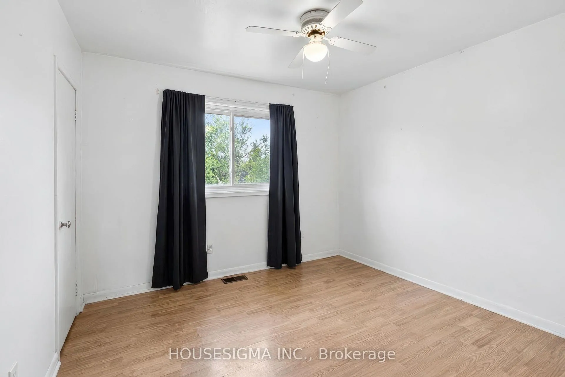 Photo 17 of 2418-2420 Rutledge Road, Frontenac, Frontenac South — HOMEH