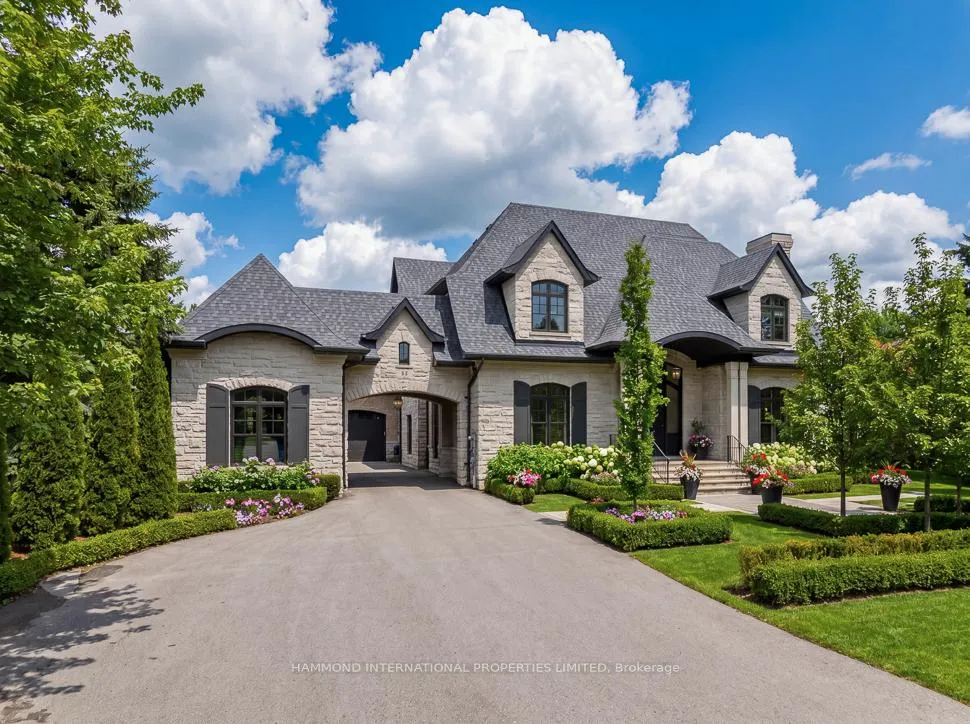 Photo 1 of 44 Findlay Avenue, King, King City — HOMEH