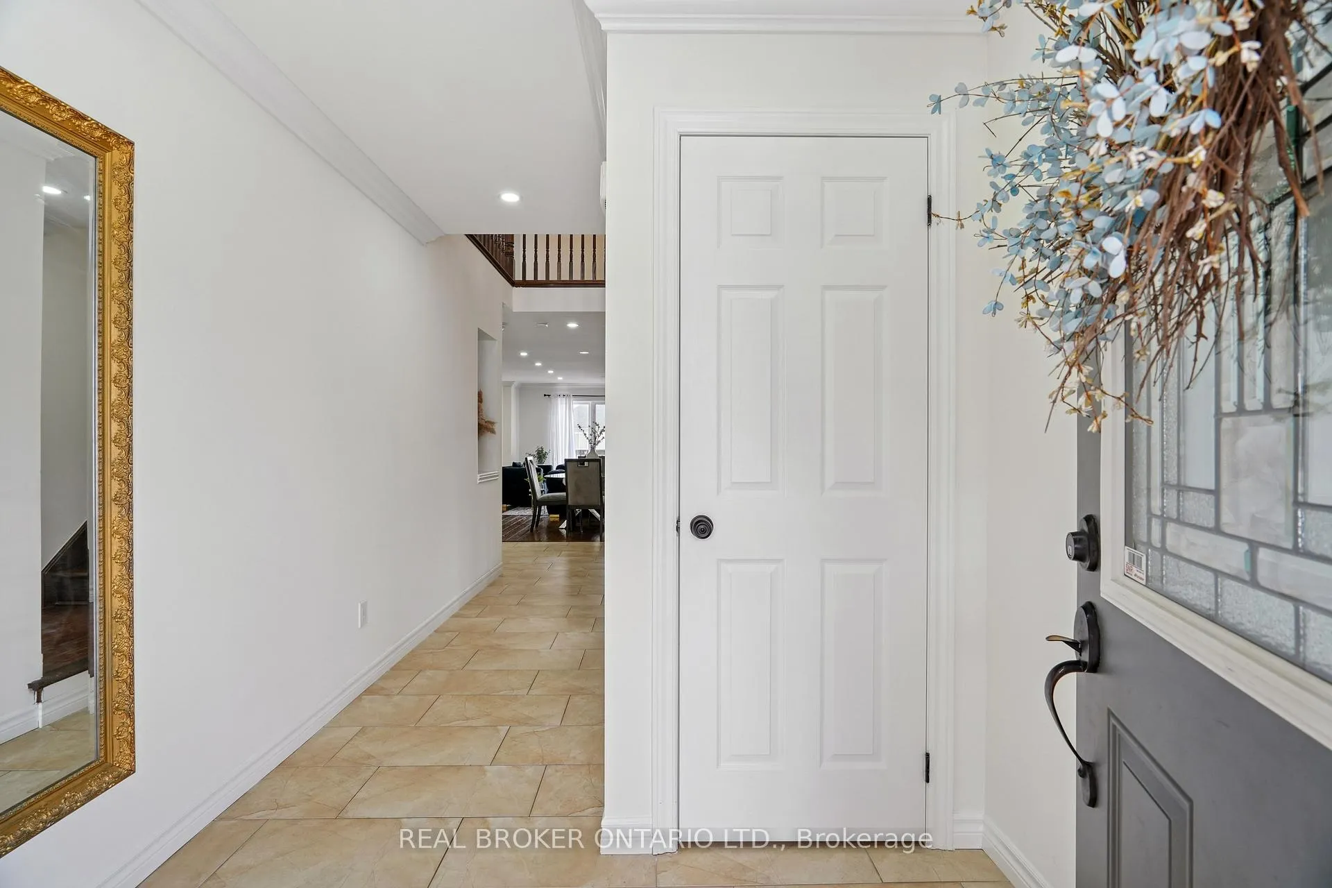 Photo 4 of 132 Coker Crescent, Guelph/Eramosa, Rockwood — HOMEH