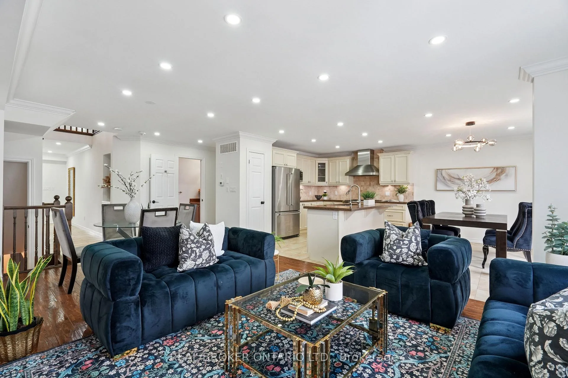Photo 12 of 132 Coker Crescent, Guelph/Eramosa, Rockwood — HOMEH