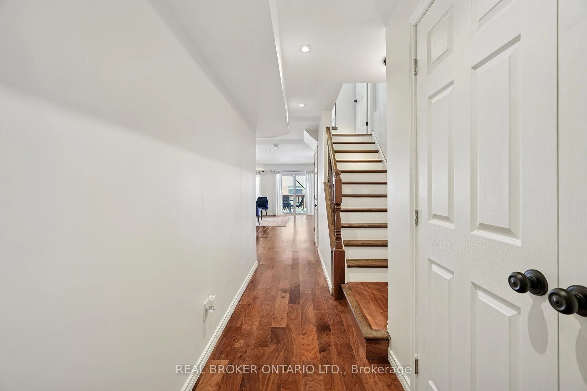 Photo 27 of 132 Coker Crescent, Guelph/Eramosa, Rockwood — HOMEH