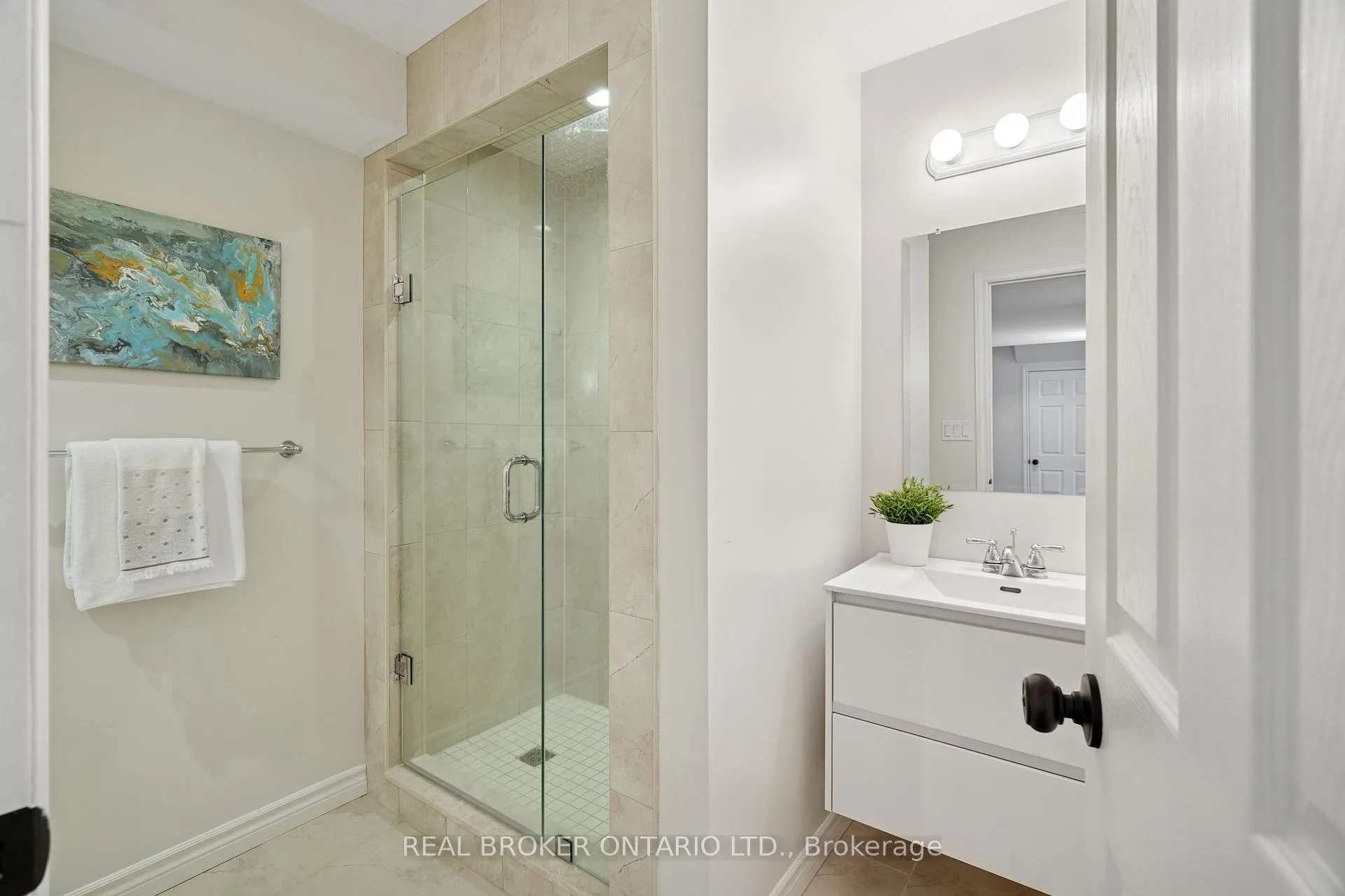 Photo 31 of 132 Coker Crescent, Guelph/Eramosa, Rockwood — HOMEH