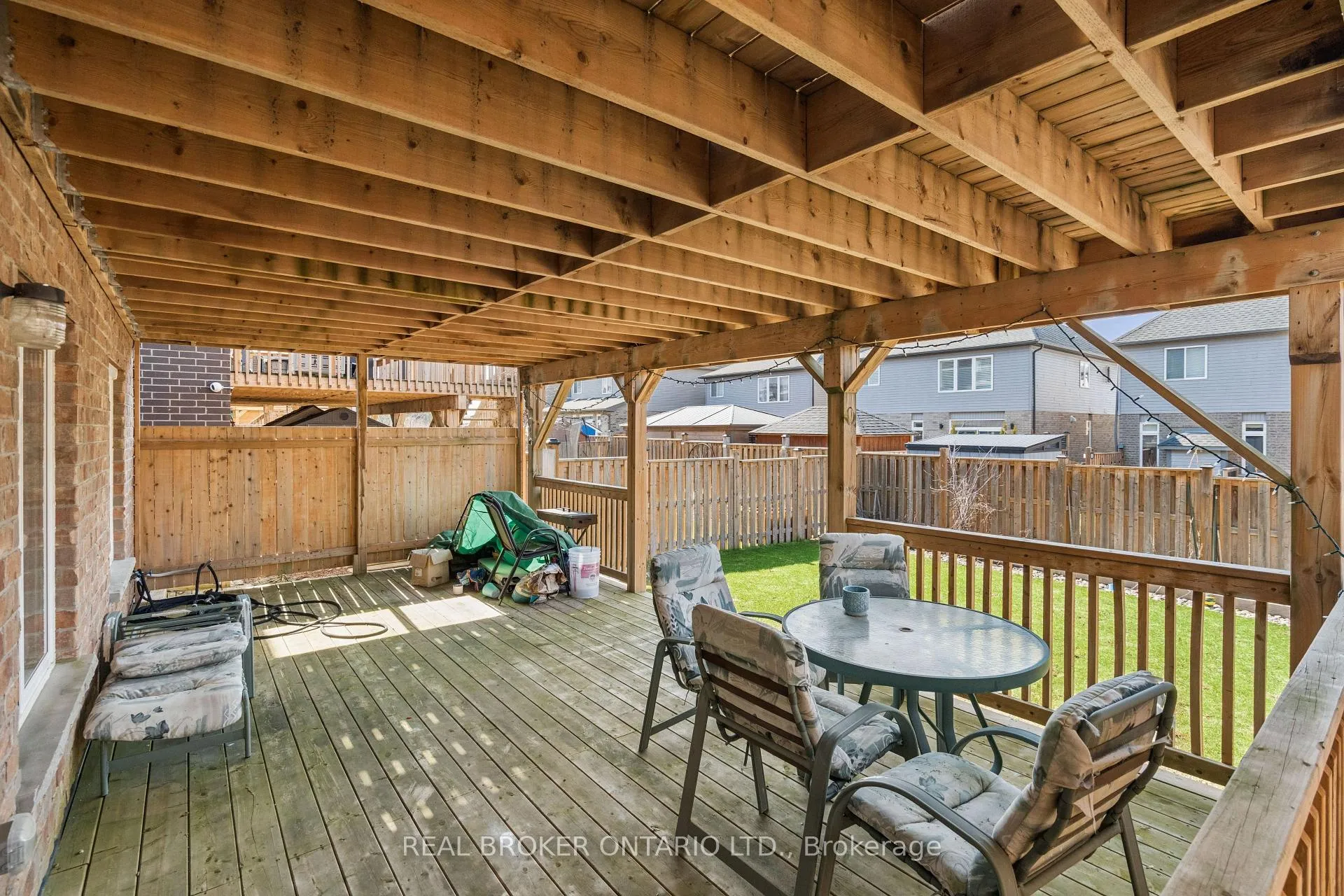 Photo 38 of 132 Coker Crescent, Guelph/Eramosa, Rockwood — HOMEH