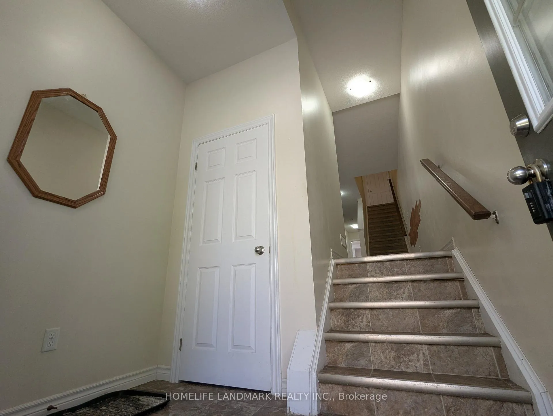 Photo 3 of Unit 27B, 931 Glasgow Street, Kitchener, Westmount - Kitchener — HOMEH