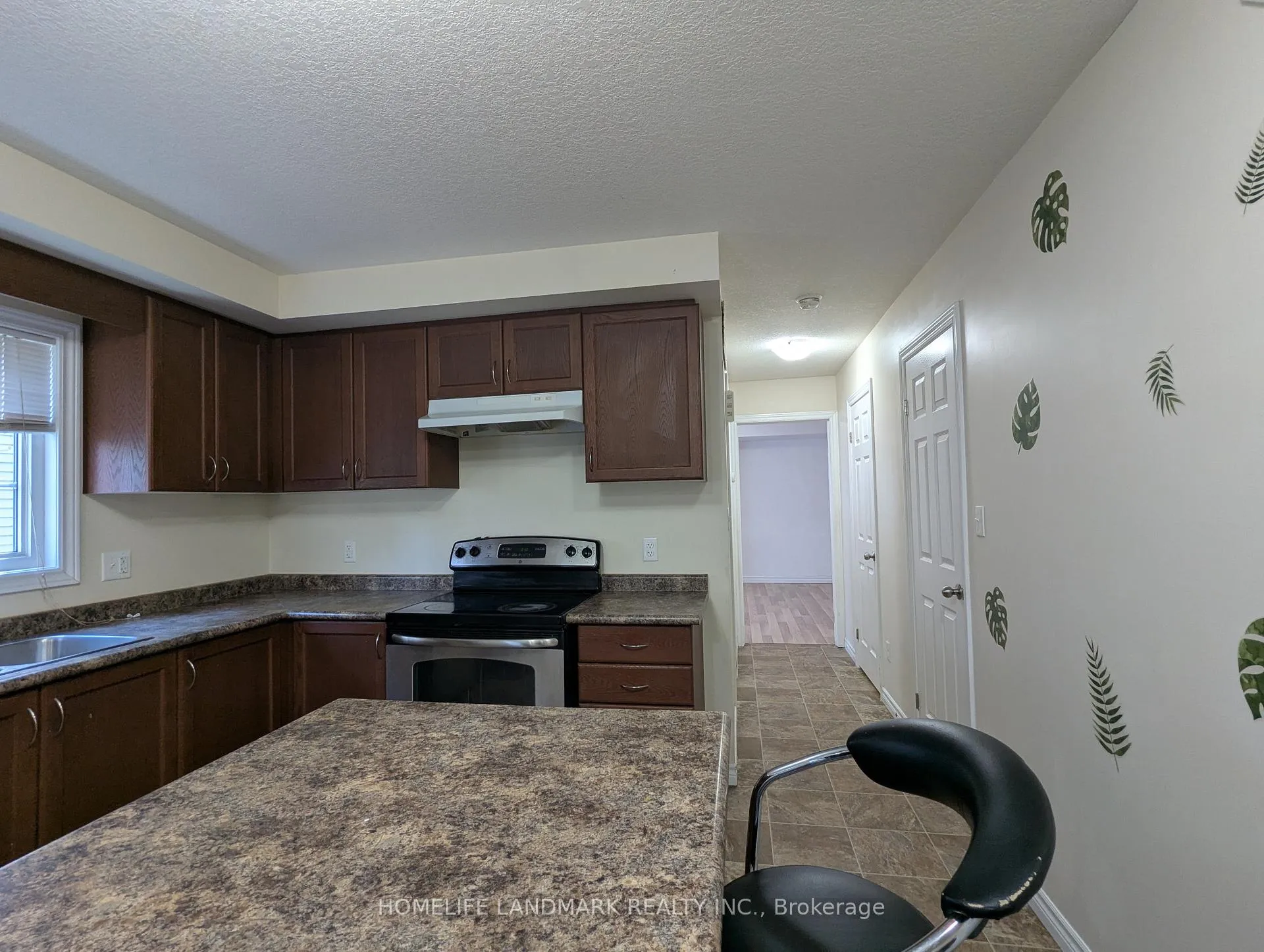 Photo 7 of Unit 27B, 931 Glasgow Street, Kitchener, Westmount - Kitchener — HOMEH