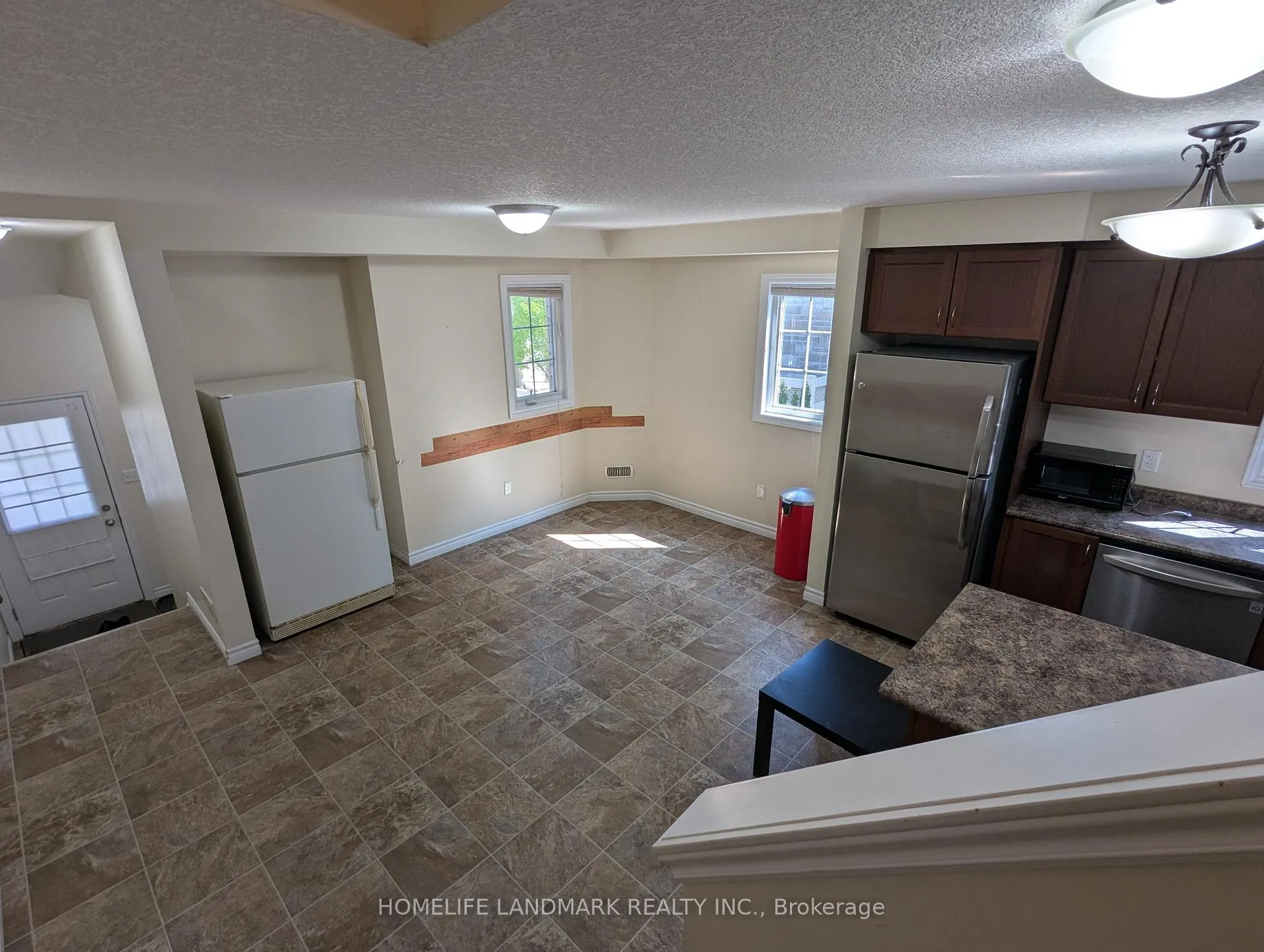 Photo 10 of Unit 27B, 931 Glasgow Street, Kitchener, Westmount - Kitchener — HOMEH