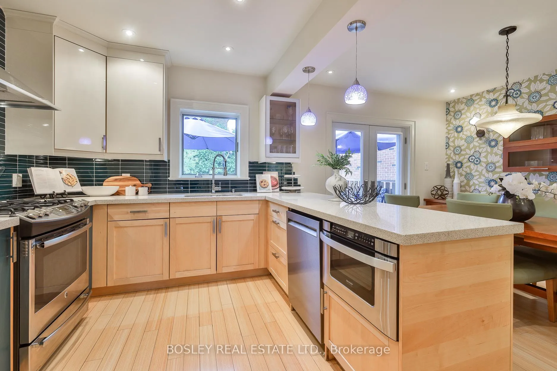 Photo 12 of 164 Hanna Road, Toronto, Leaside — HOMEH