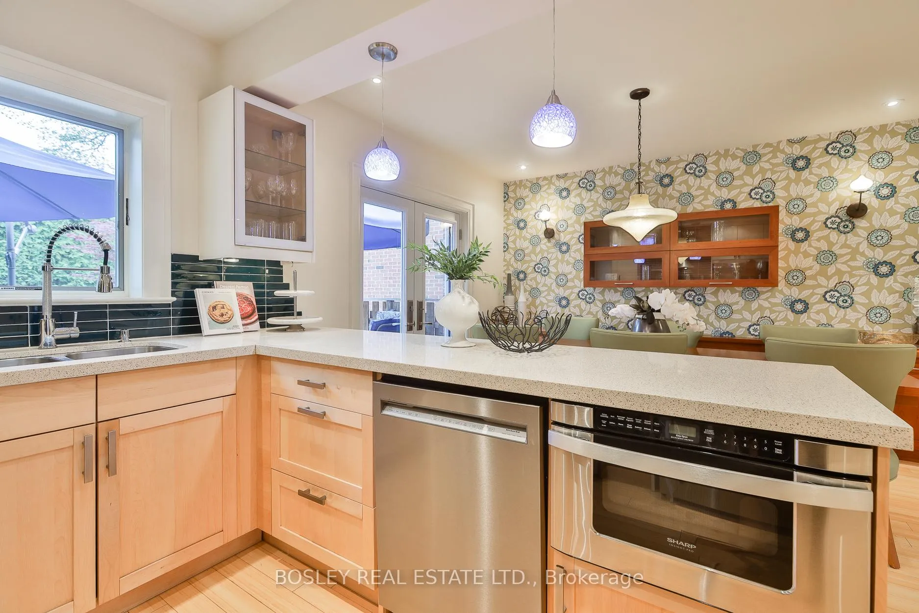Photo 15 of 164 Hanna Road, Toronto, Leaside — HOMEH