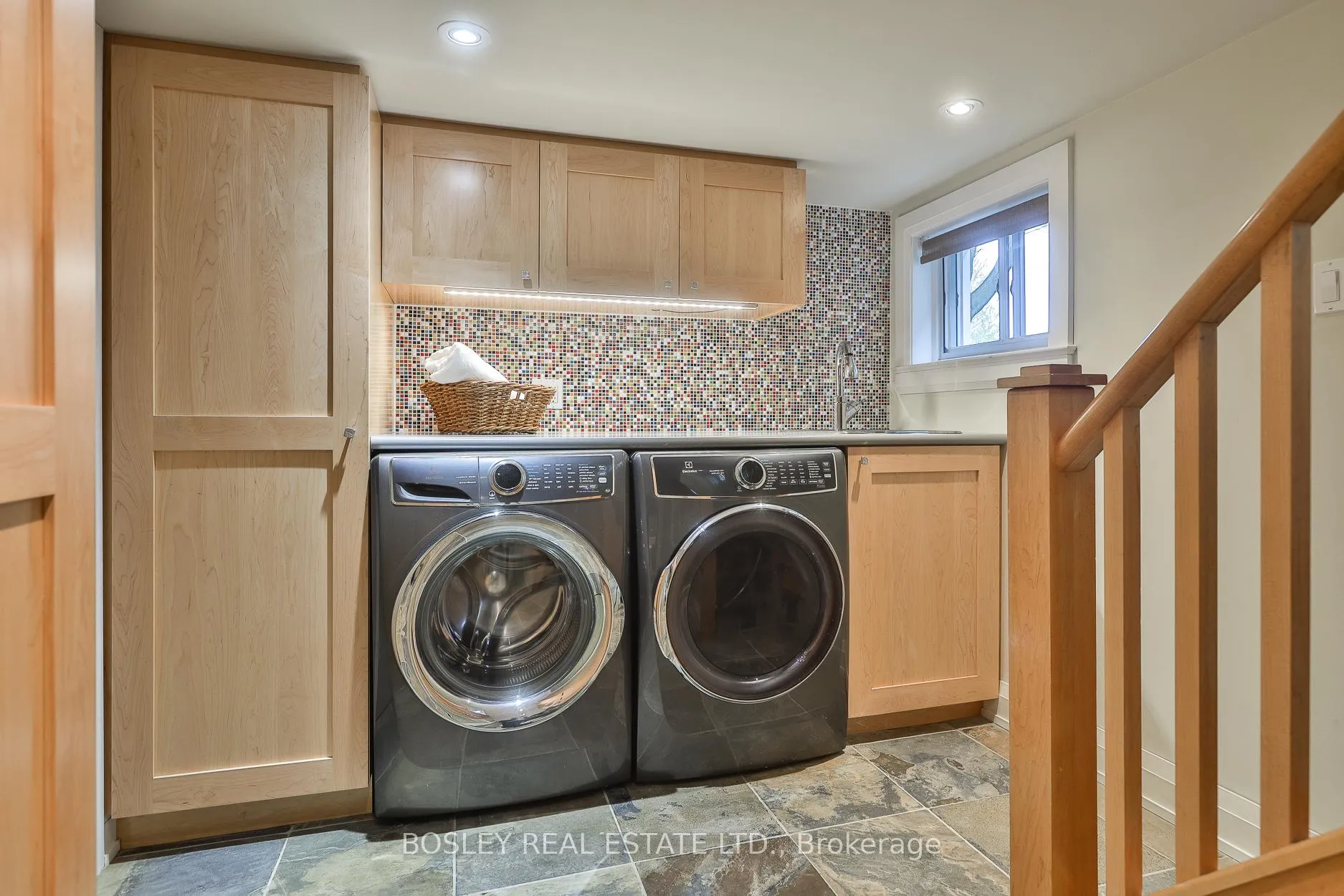 Photo 27 of 164 Hanna Road, Toronto, Leaside — HOMEH