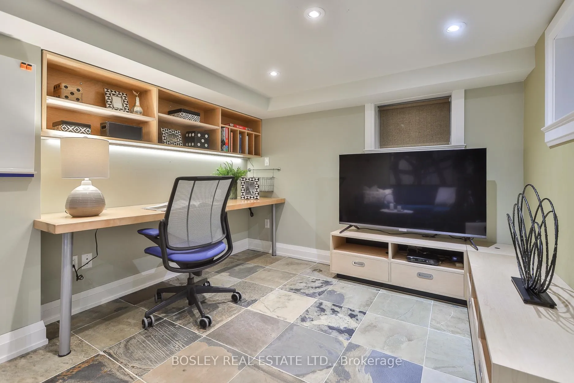 Photo 30 of 164 Hanna Road, Toronto, Leaside — HOMEH