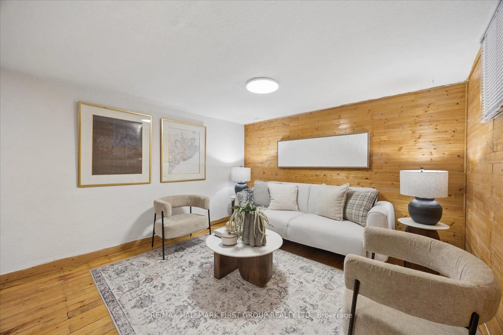 Photo 25 of 31 Machockie Road, Toronto, East York — HOMEH