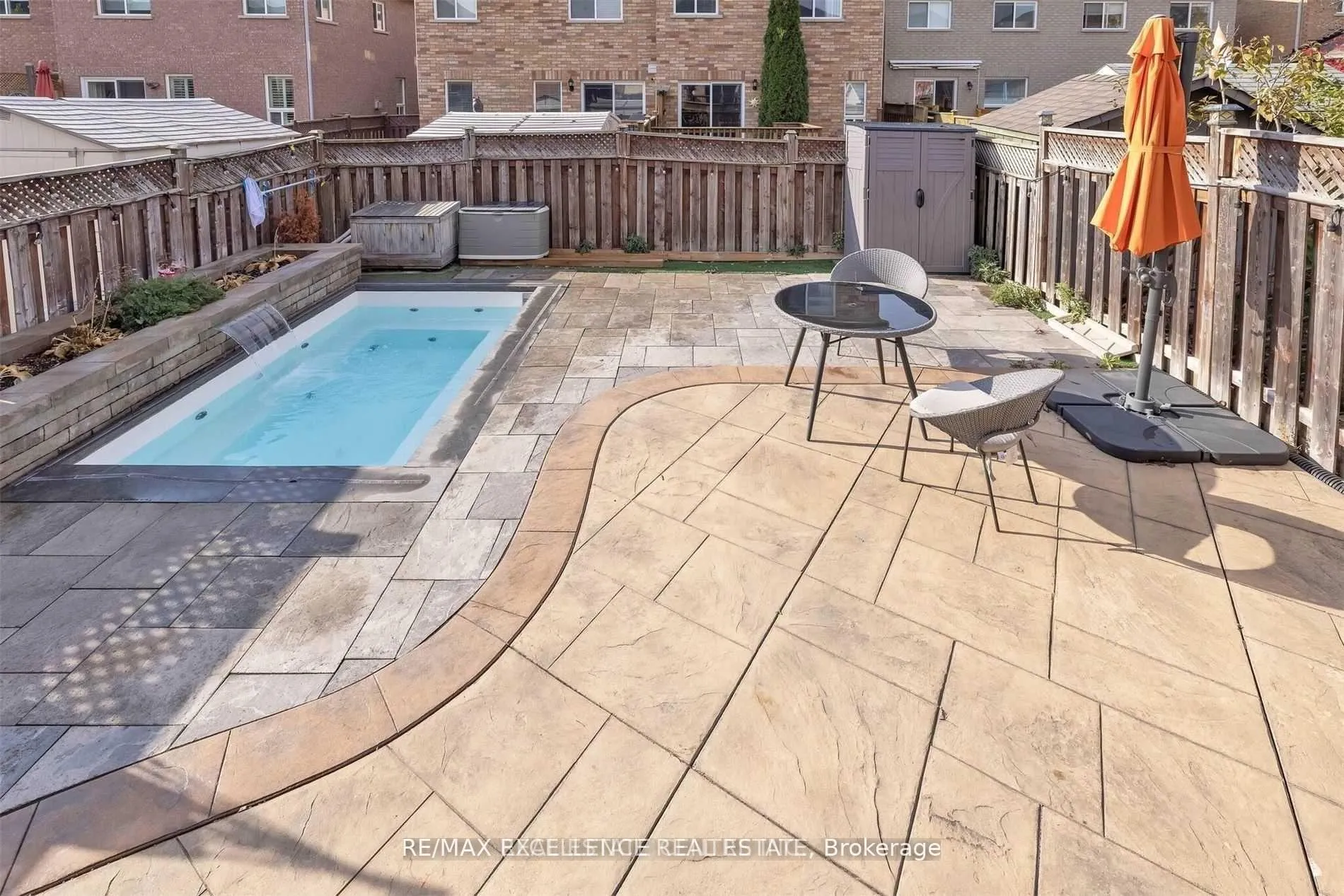 Photo 25 of 34 Snowberry Crescent S, Halton Hills, Georgetown — HOMEH
