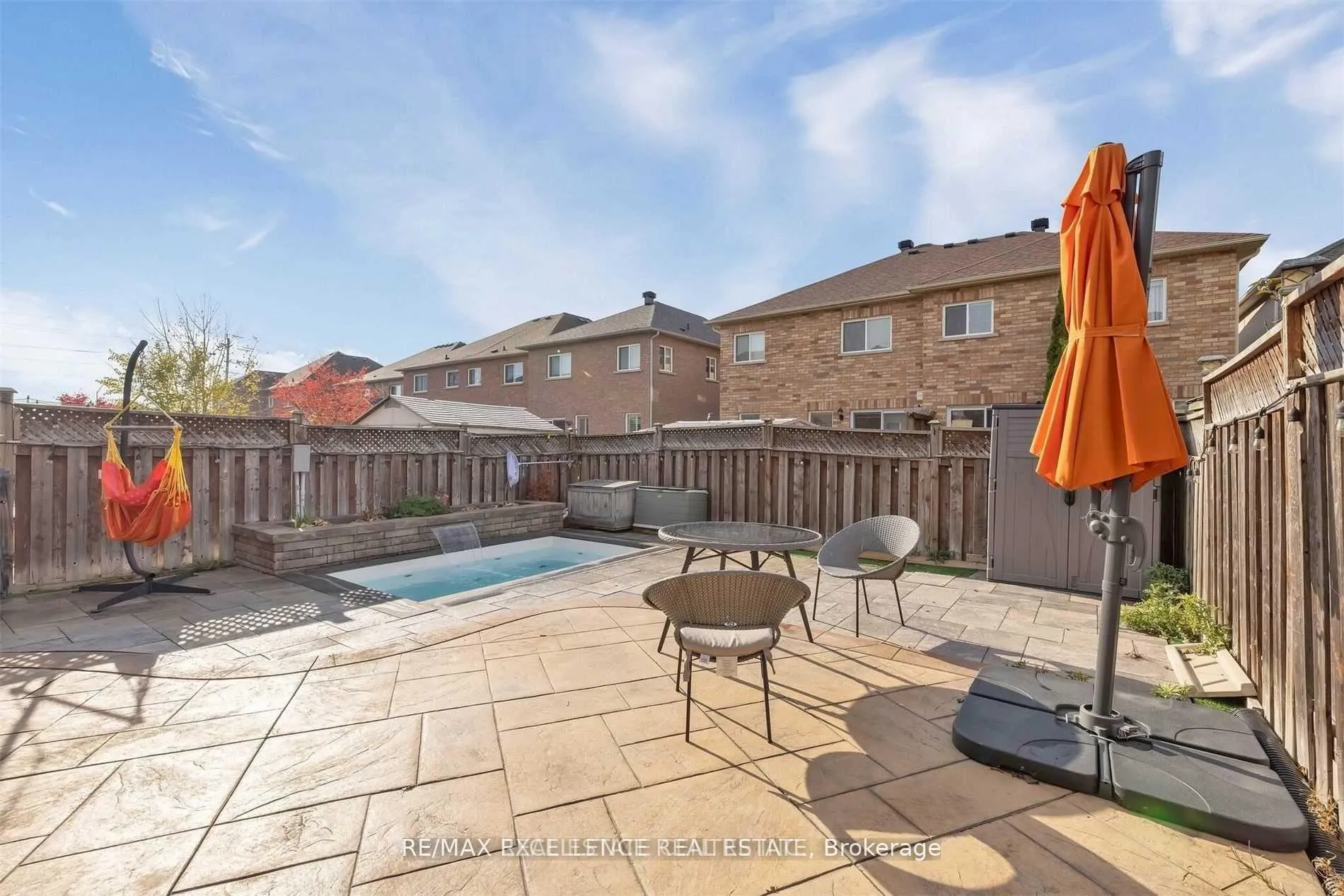 Photo 26 of 34 Snowberry Crescent S, Halton Hills, Georgetown — HOMEH