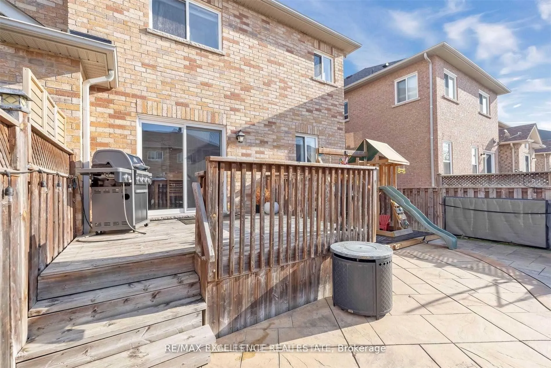 Photo 27 of 34 Snowberry Crescent S, Halton Hills, Georgetown — HOMEH