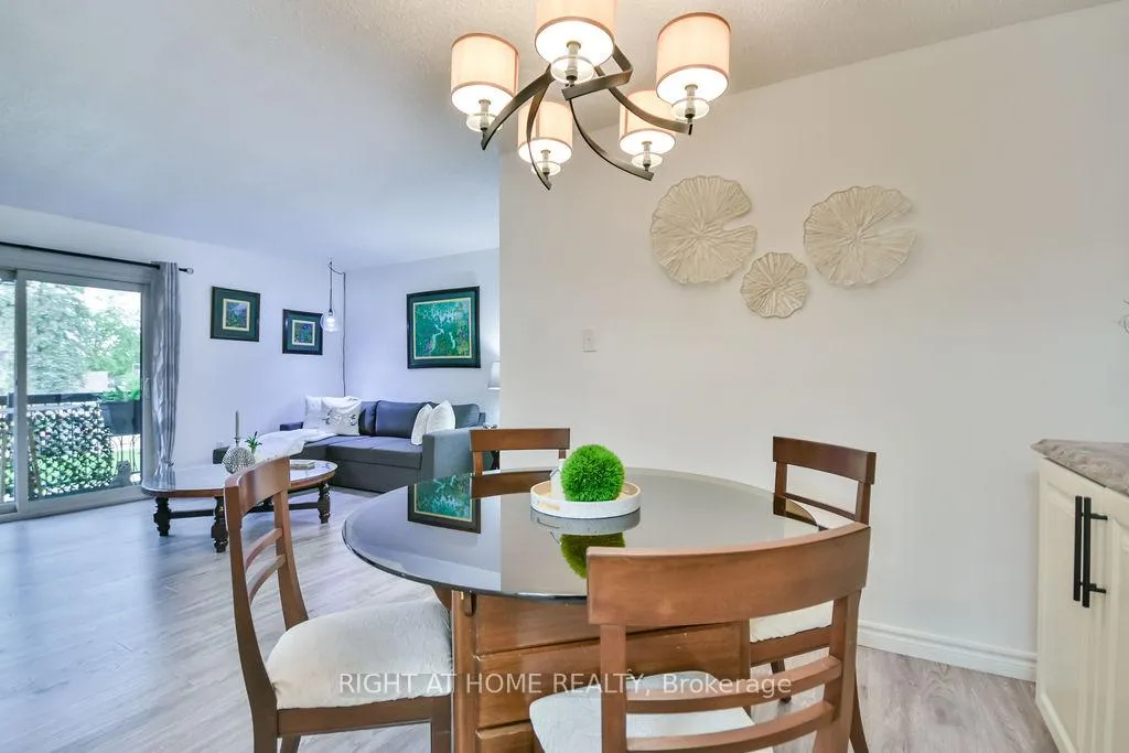 Photo 9 of Unit B6, 179 Edgehill Drive, Barrie, Letitia Heights — HOMEH