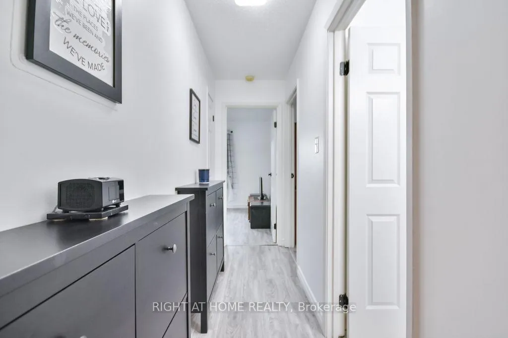 Photo 15 of Unit B6, 179 Edgehill Drive, Barrie, Letitia Heights — HOMEH