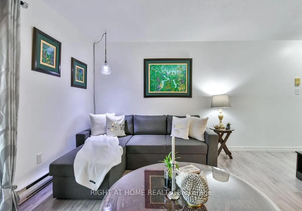 Photo 24 of Unit B6, 179 Edgehill Drive, Barrie, Letitia Heights — HOMEH