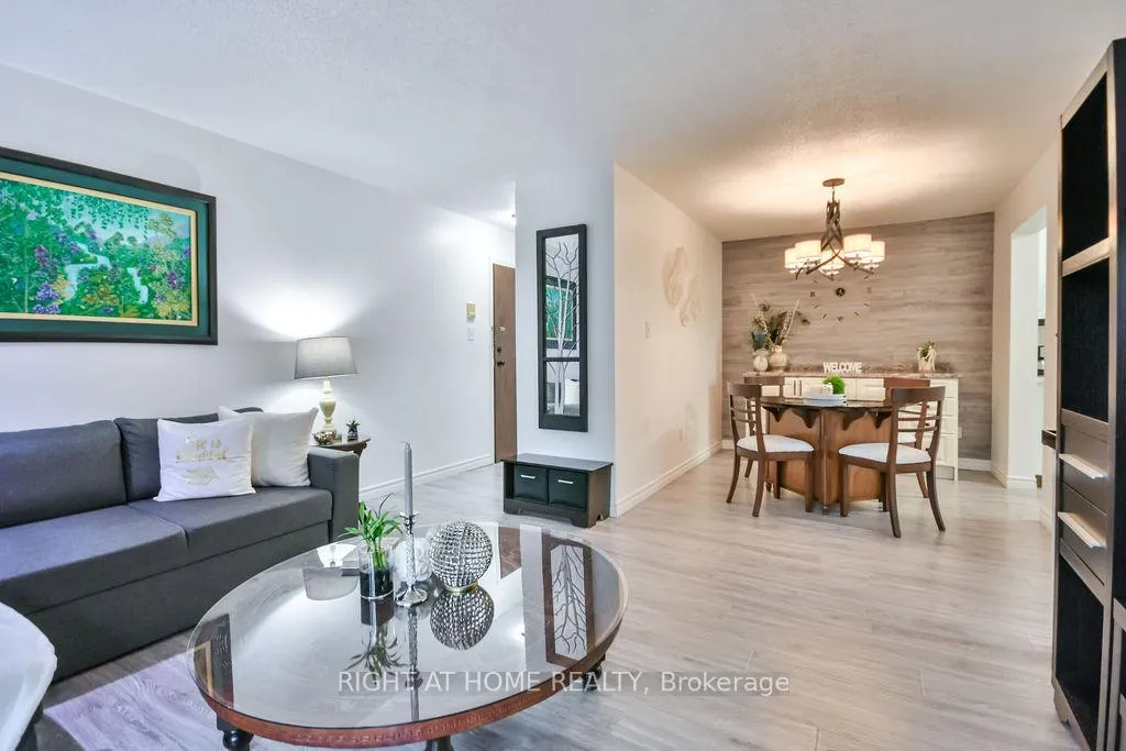 Photo 25 of Unit B6, 179 Edgehill Drive, Barrie, Letitia Heights — HOMEH
